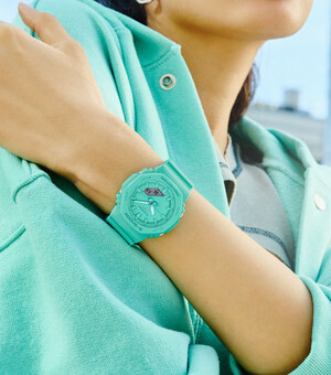 Часы Casio G-SHOCK Classic GMA-P2100-2AER