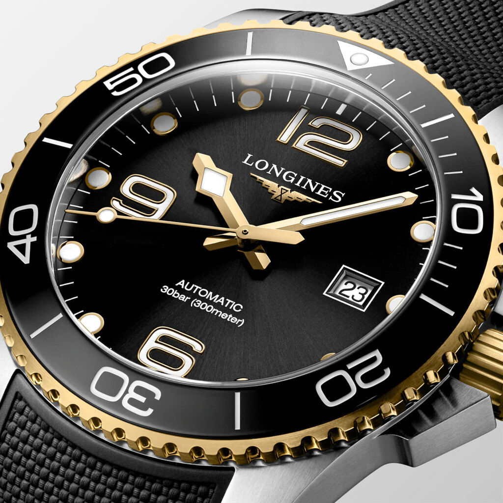 Часы Longines HydroConquest L3.782.3.56.9